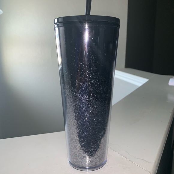 Starbucks Black and Silver Glitter Cup 2019 - Picture 2 of 3